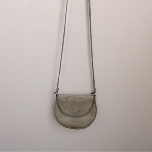 Unbranded, distressed grey genuine leather bag in XS